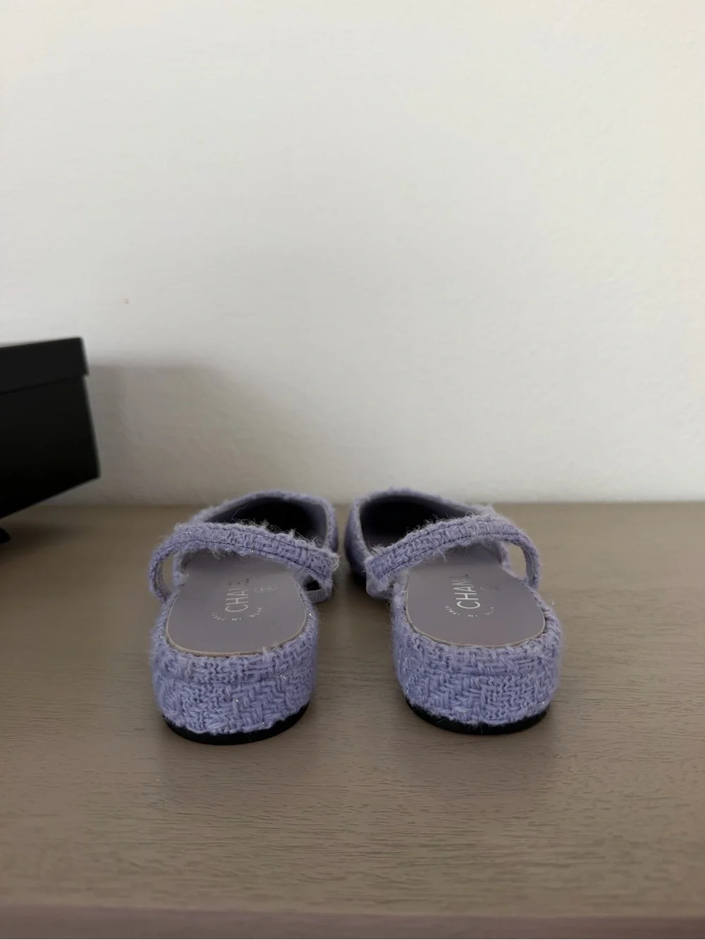 CHANEL Lavender Bouclé Slingback Flats with Black Patent Cap Toe Sz 38 - Picture 5 of 10